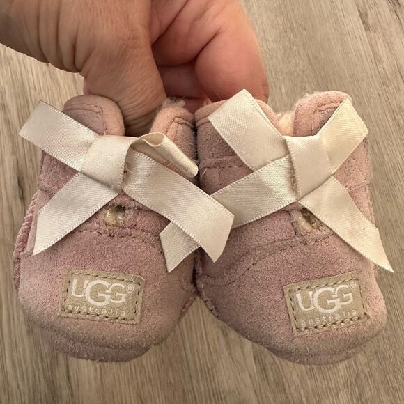 Ugg Boots Jesse Bow Boots Baby Pink Suede White Ribbon Bow Infants Size 0/1 - Picture 4 of 12